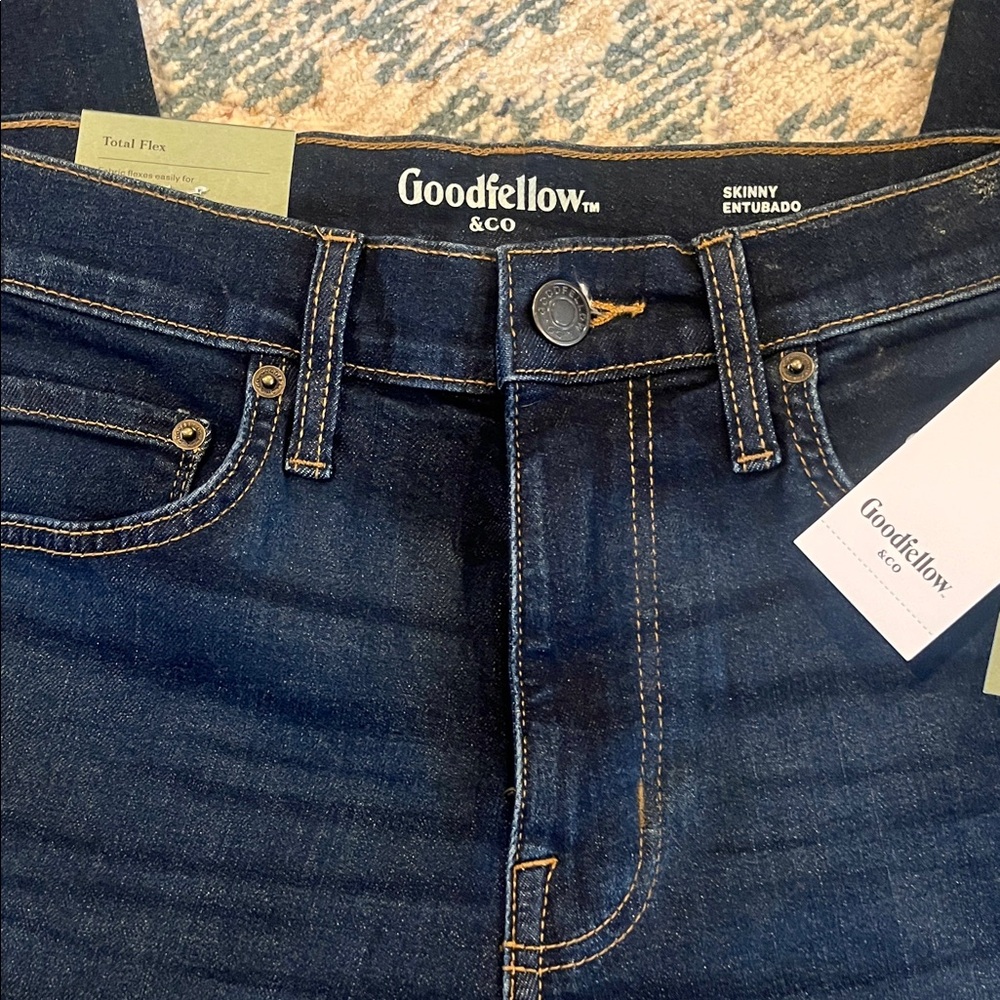 Good Fellows Men’s Dark Indigo Straight Leg skinny Jeans - Picture 3 of 3